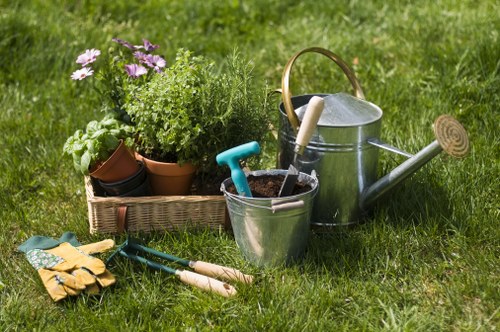 Rotherhithe garden planting and paving in a compact outdoor space